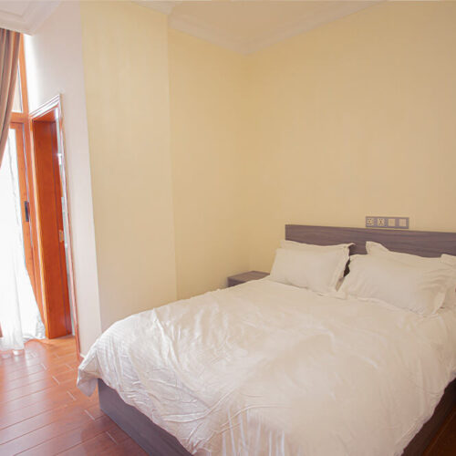3 Bedroom Apartments